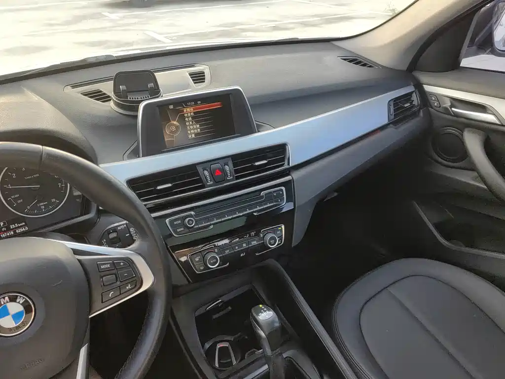 BMW X1 — миниатюра 6