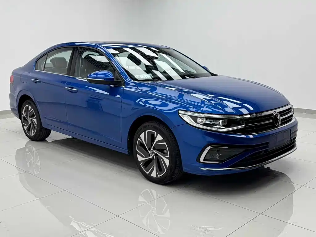 Volkswagen Bora 2023 200TSI DSG PRO