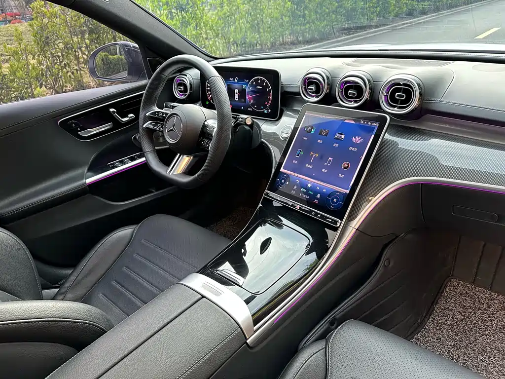 Mercedes-Benz C-Class — миниатюра 10