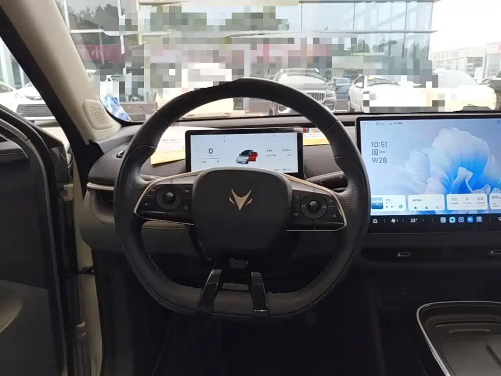 ARCFOX Beta T1 — миниатюра 11