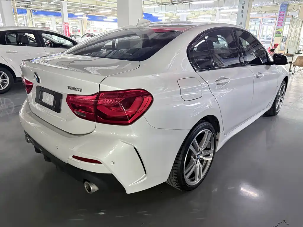 BMW 1 Series — миниатюра 18