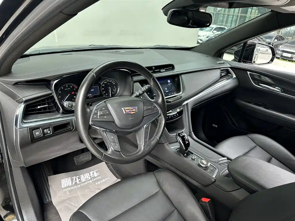 Cadillac XT5 2022 2.0T Luxury