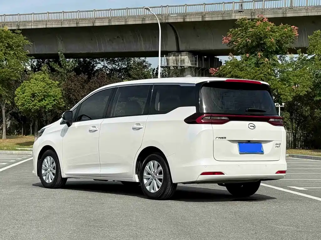 GAC Motor Trumpchi M6 — миниатюра 2