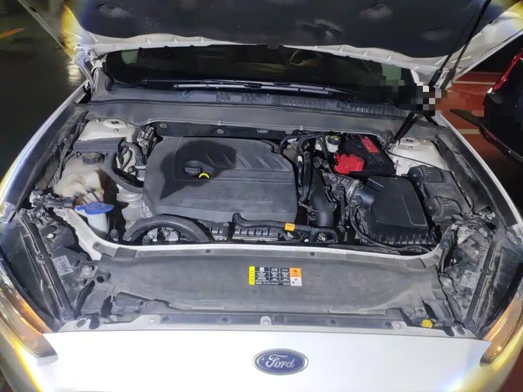Ford Mondeo — миниатюра 16