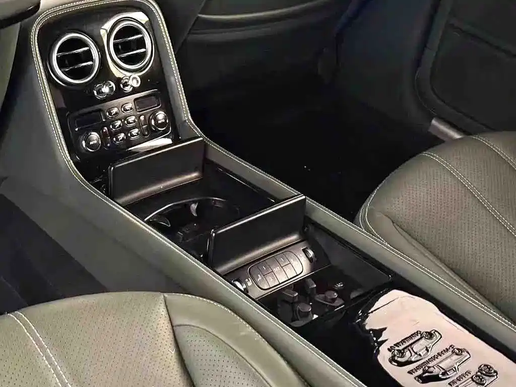 Bentley Flying Spur 2012 6.0T