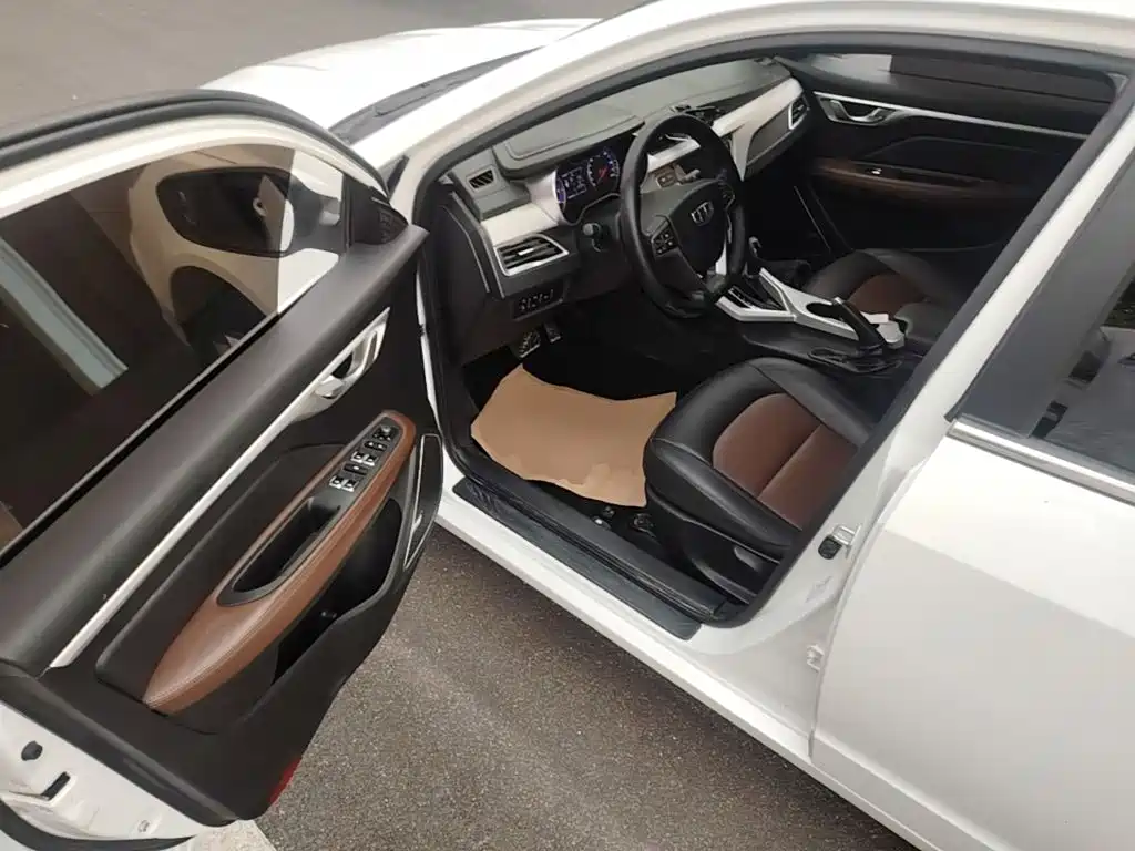 Geely Vision — миниатюра 16
