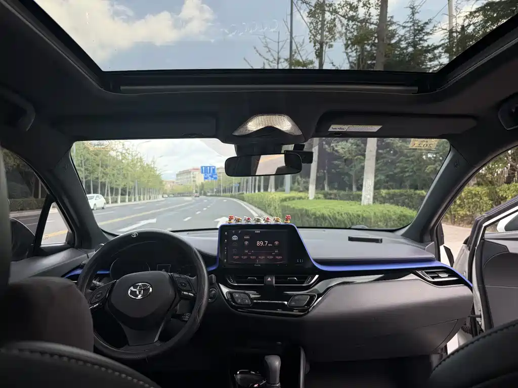 Toyota IZOA — миниатюра 11
