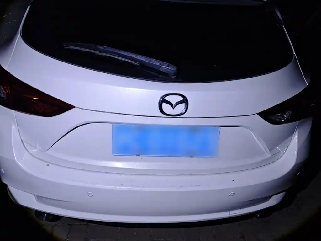 Mazda 3 Axela — миниатюра 10