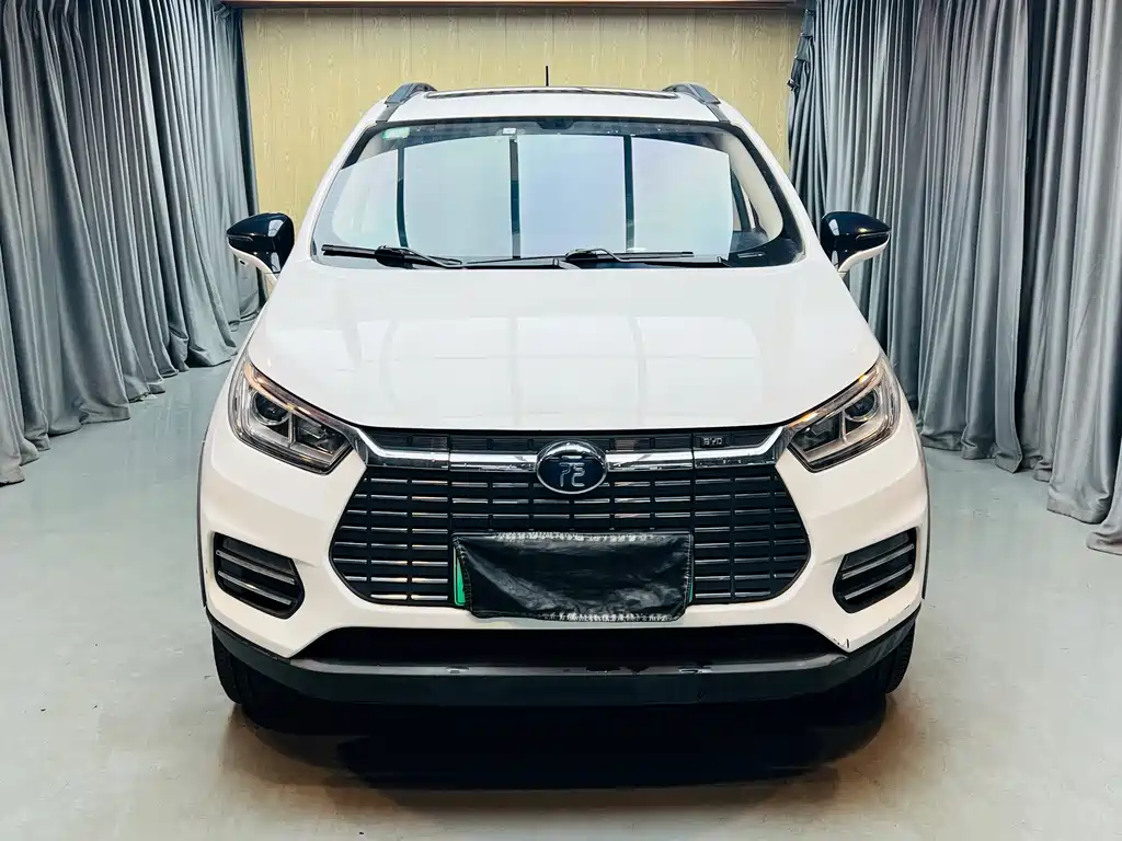 BYD Yuan EV — миниатюра 2