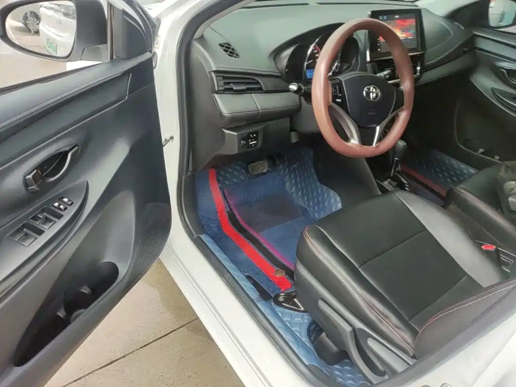 Toyota Vios FS — миниатюра 16