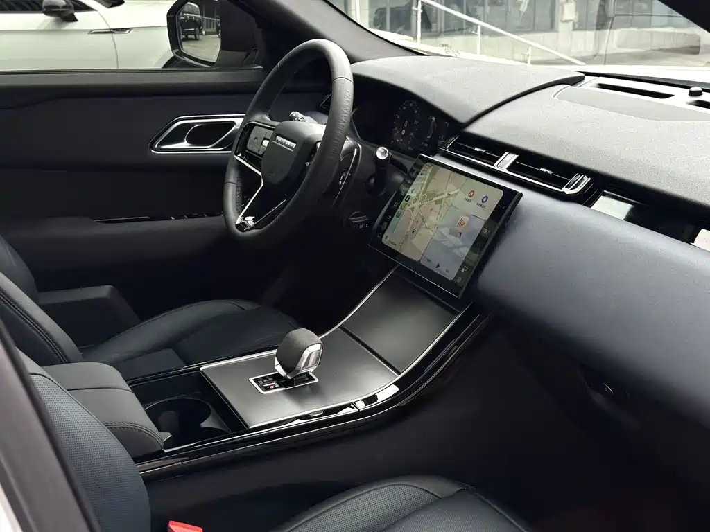 Land Rover Velar — миниатюра 11