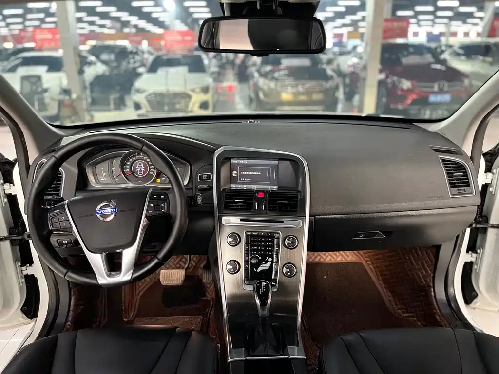 Volvo XC60 (Import) — миниатюра 8