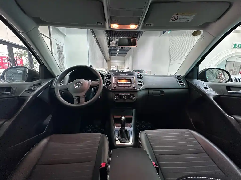 Volkswagen Tiguan — миниатюра 7
