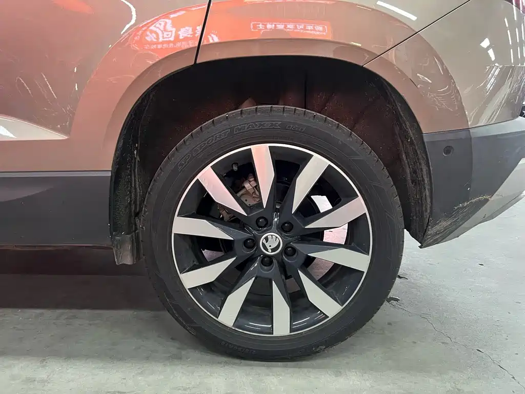 Skoda Karoq — миниатюра 16