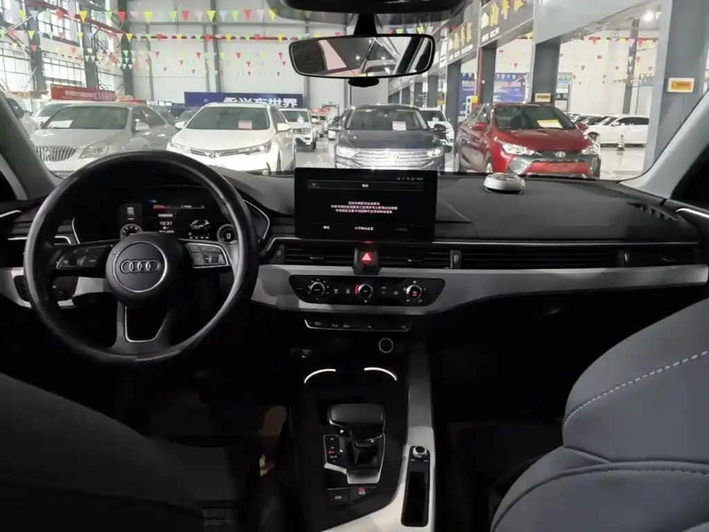 Audi A4L — миниатюра 10