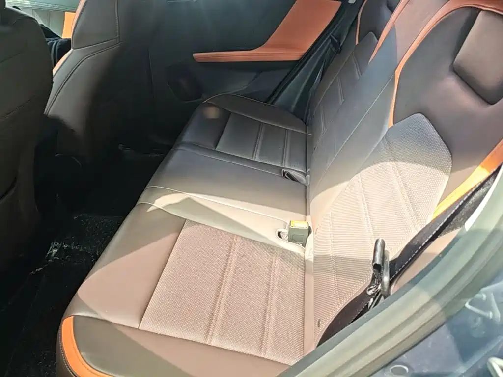 BYD e2 — миниатюра 17