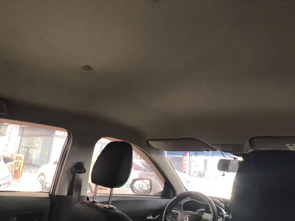 Baojun 510 — миниатюра 2