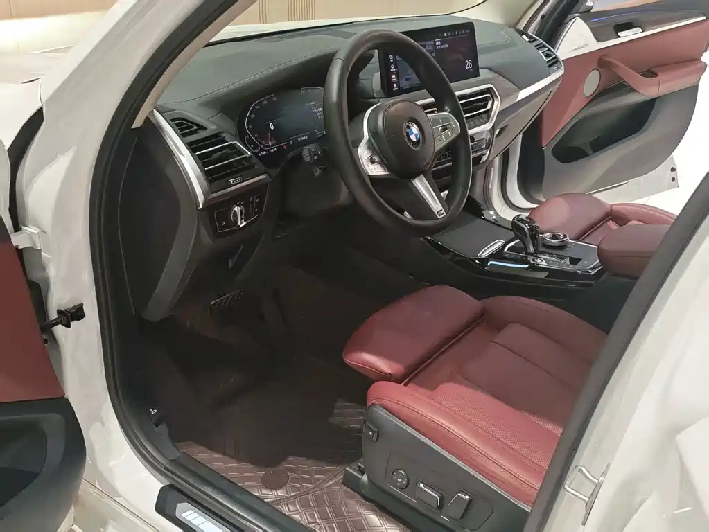 BMW X3 — миниатюра 11