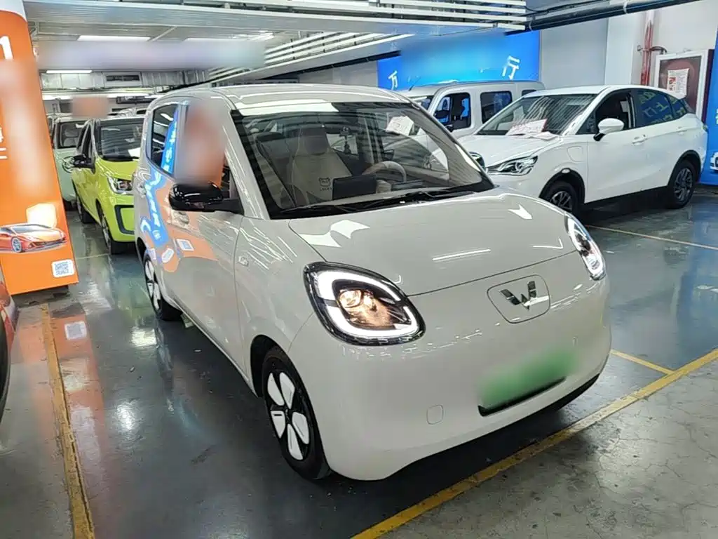 Wuling MINIEV — миниатюра 4