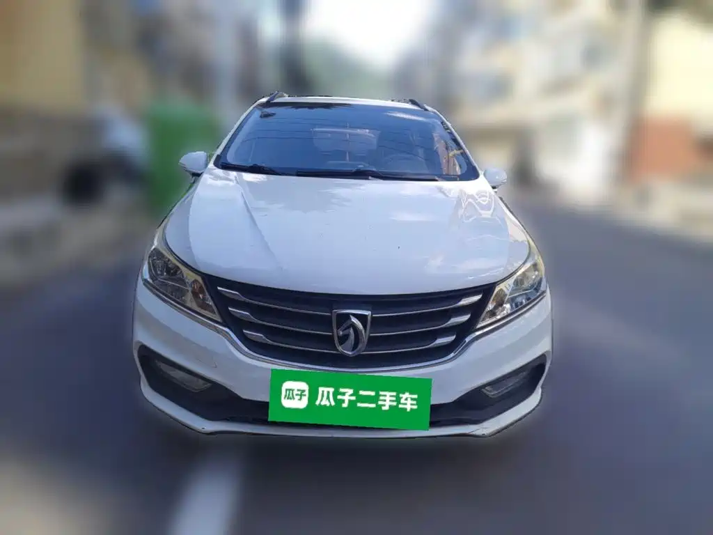 Baojun 310 — миниатюра 2