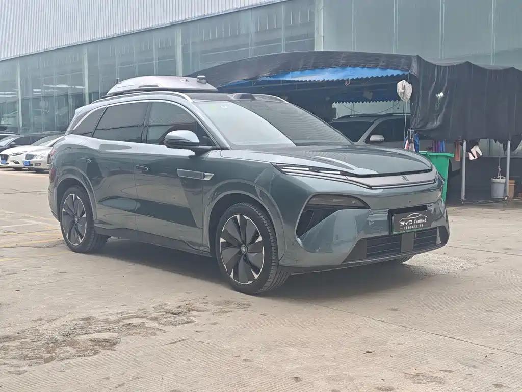 BYD Tang L L 2025 DM 175KM