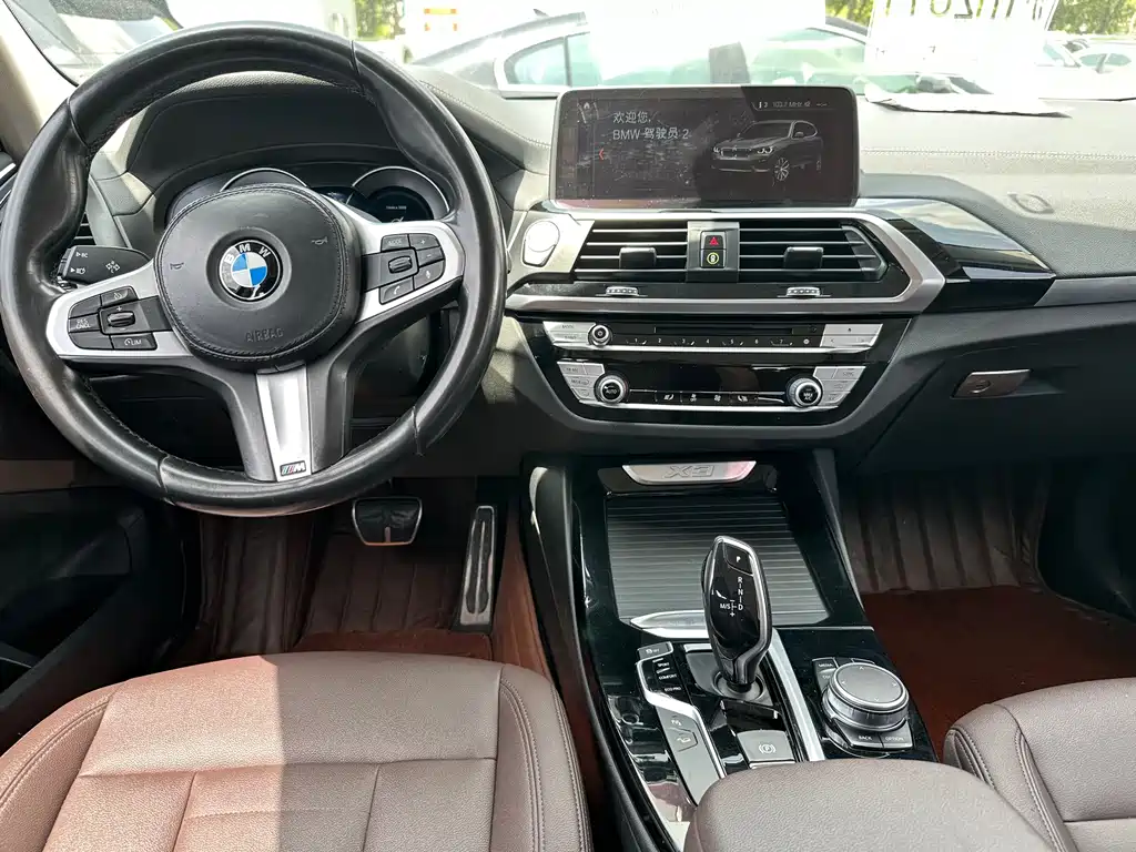 BMW X3 — миниатюра 8