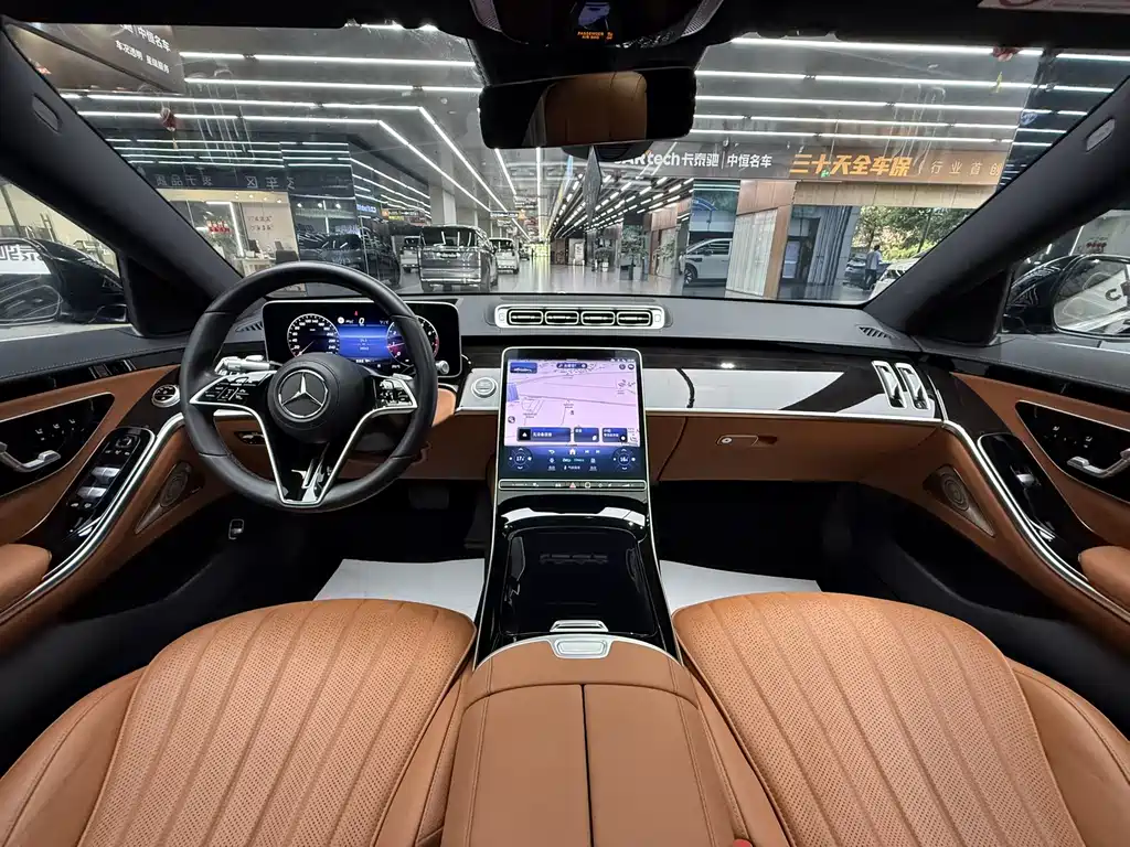 Mercedes-Benz S-Class — миниатюра 17
