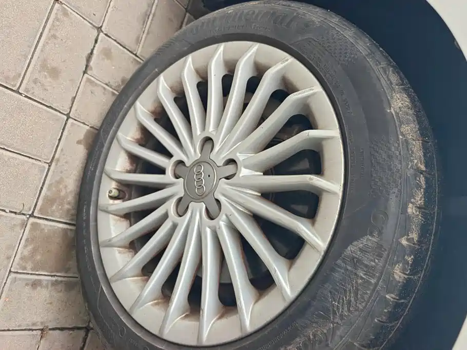 Audi A4L — миниатюра 6