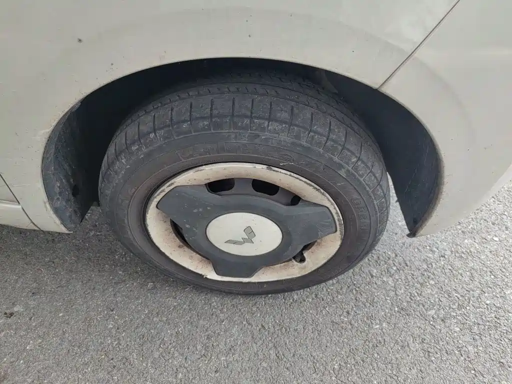 Wuling MINIEV — миниатюра 25