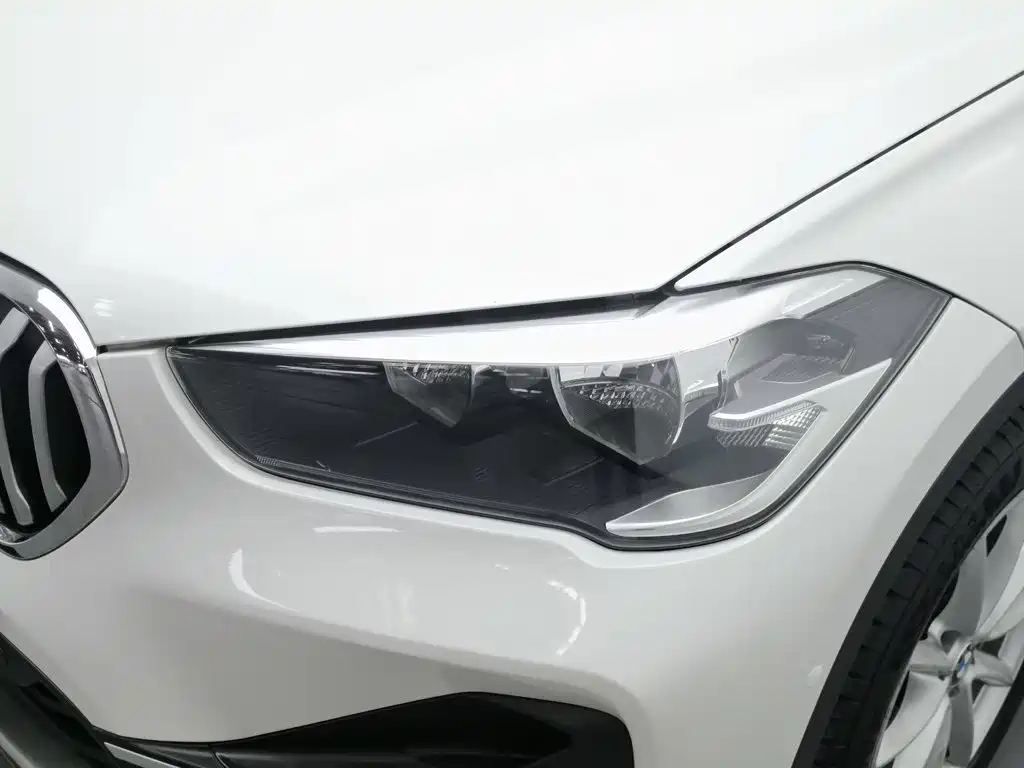 BMW X1 — миниатюра 7