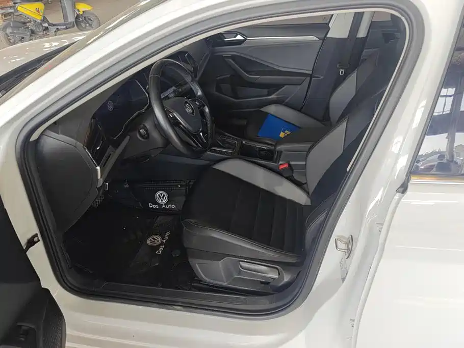 Volkswagen Sagitar — миниатюра 9