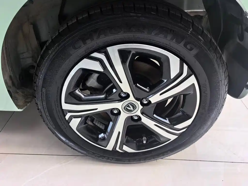 Changan Benben E-Star — миниатюра 7
