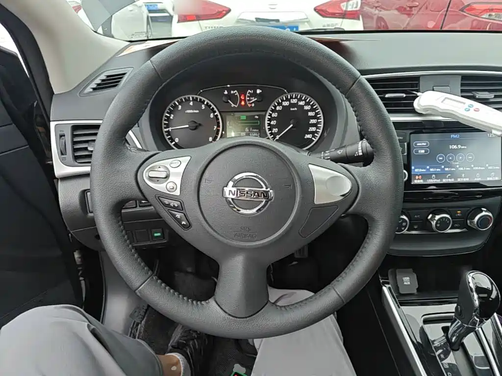 Nissan Sylphy — миниатюра 11