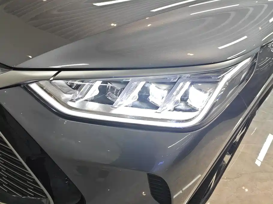 BYD PLUS New Energy — миниатюра 5