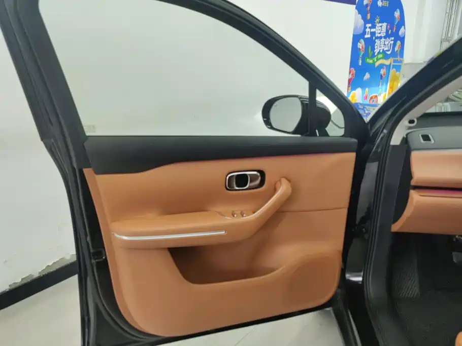 Leapmotor Leapmotor C16 — миниатюра 7