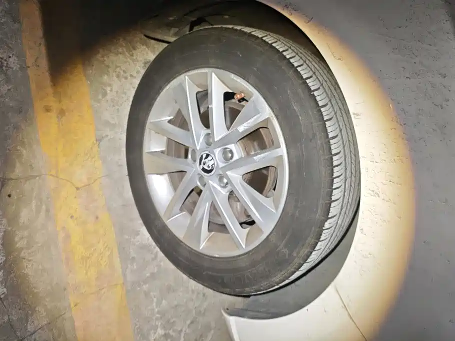 Skoda Fabia — миниатюра 6