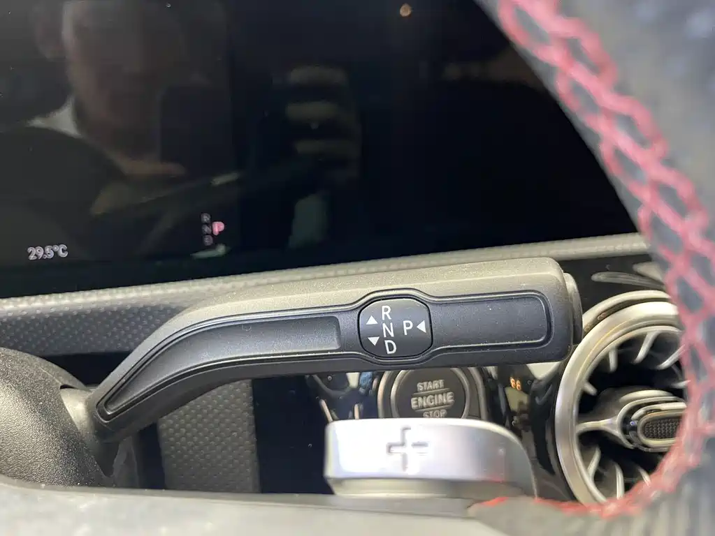 Mercedes-Benz A-Class — миниатюра 17