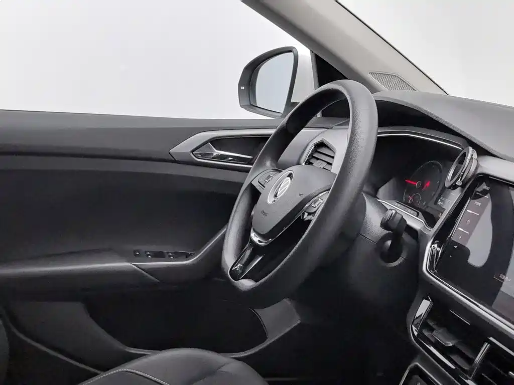 Volkswagen T-Cross — миниатюра 22