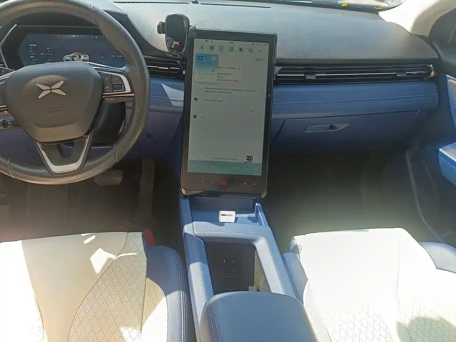 XPeng G3 — миниатюра 16