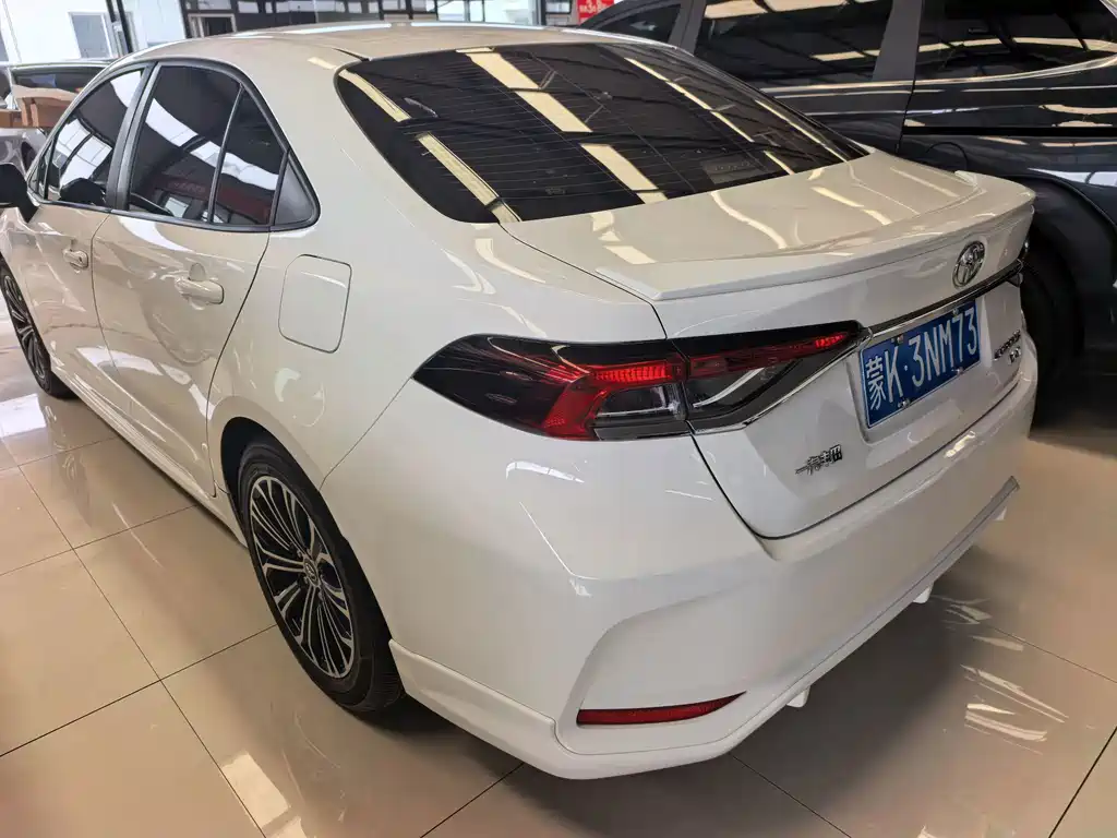 Toyota Corolla — миниатюра 7