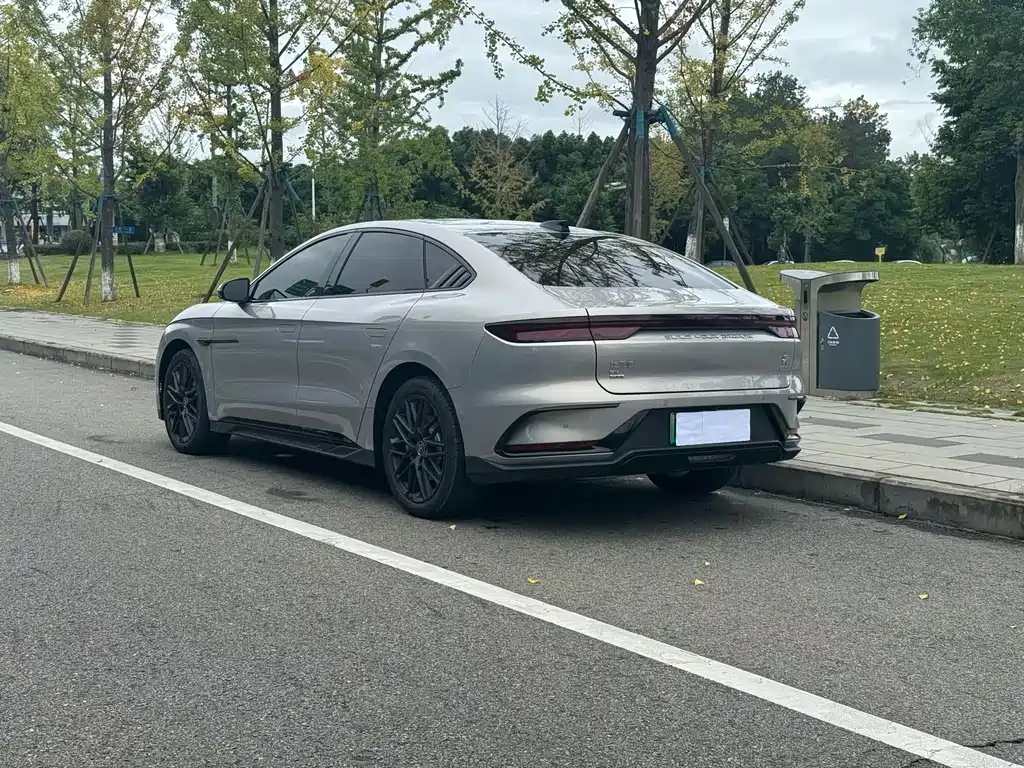 BYD Han — миниатюра 9