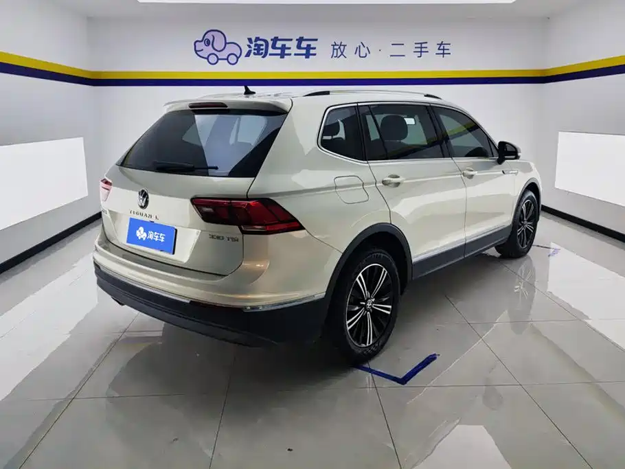 Volkswagen Tiguan L — миниатюра 3