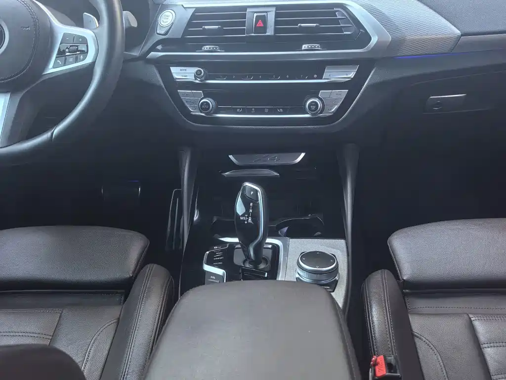 BMW X4 — миниатюра 15