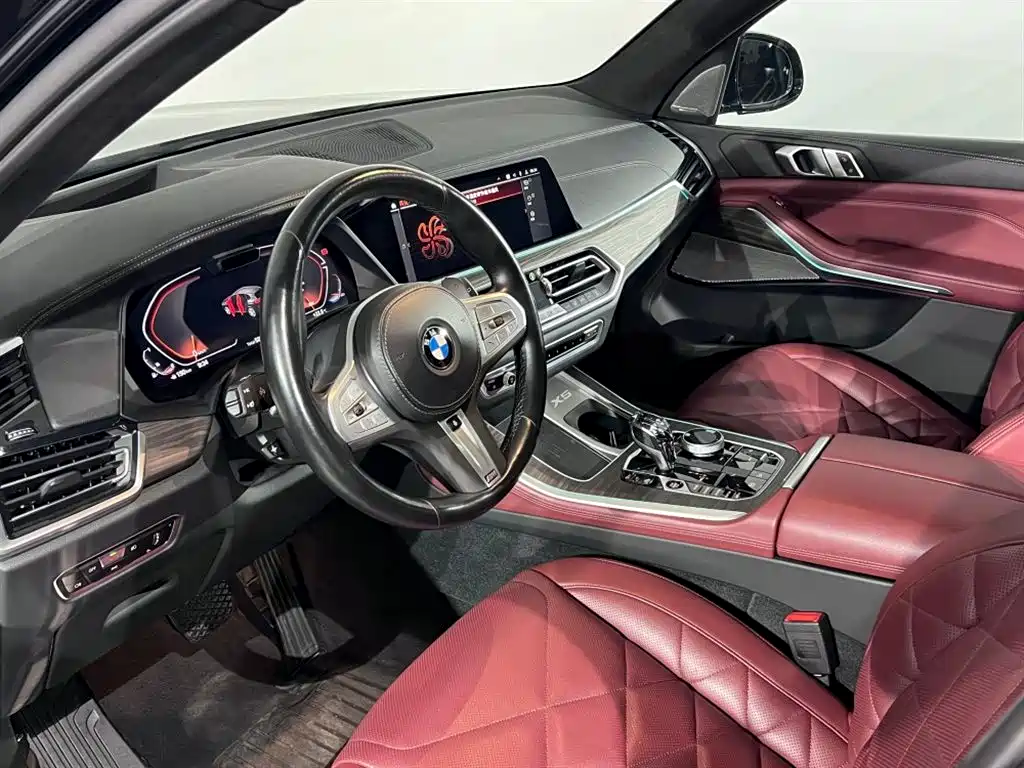 BMW X5 2022 xDrive 40Li Premium M Sport