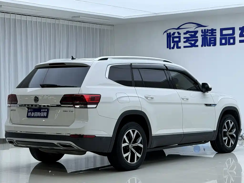 Volkswagen Teramont — миниатюра 9
