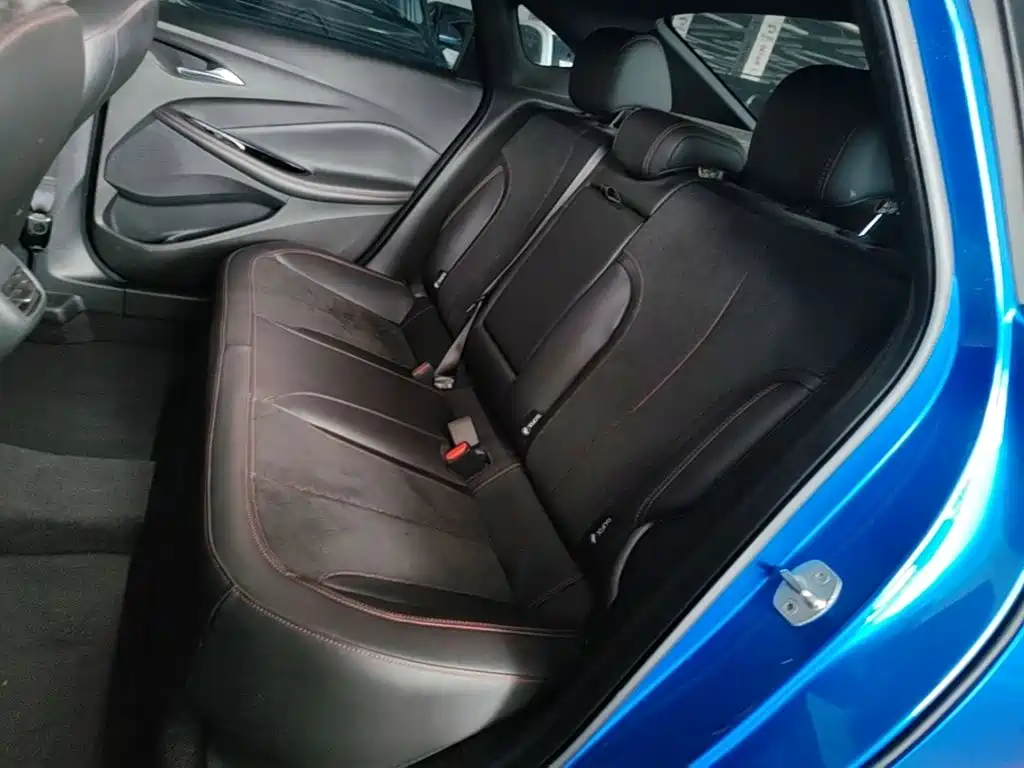 Buick Verano — миниатюра 17