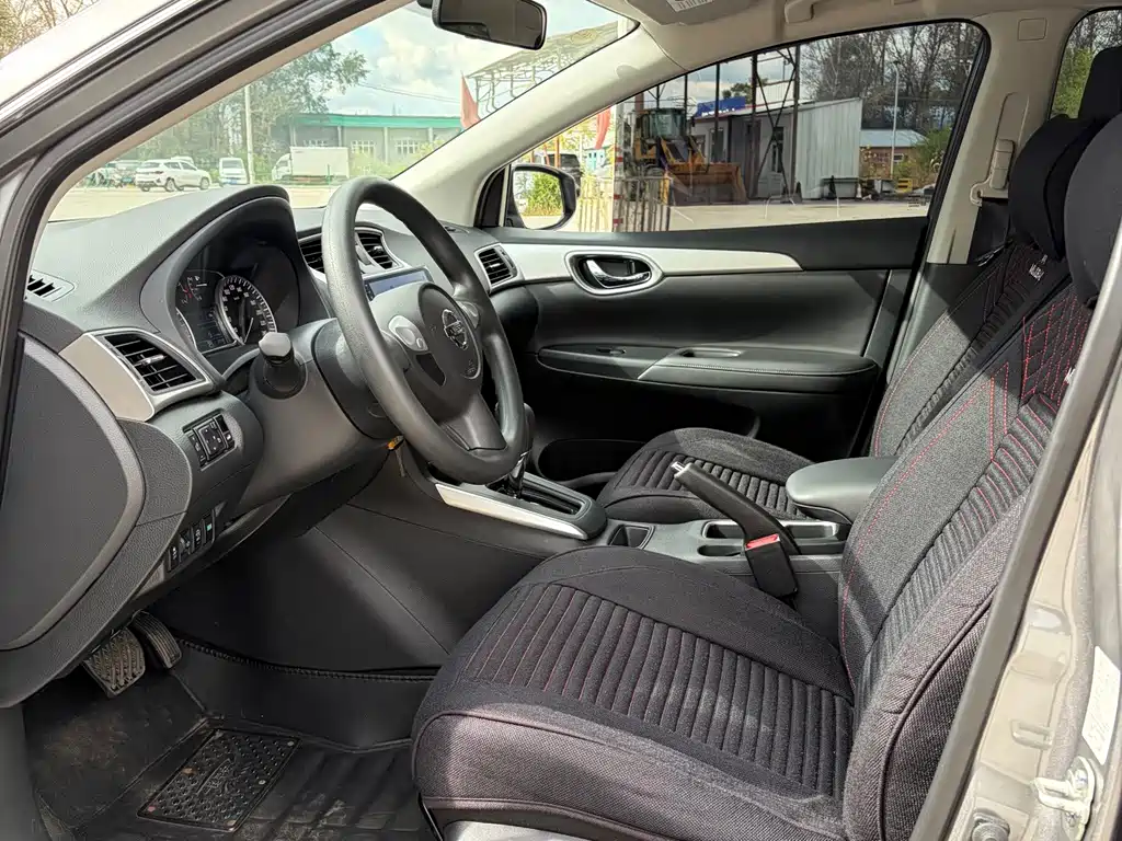 Nissan Sylphy — миниатюра 5