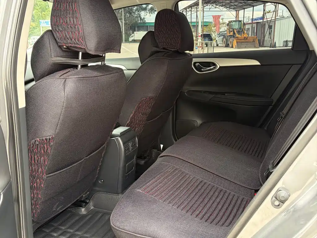 Nissan Sylphy — миниатюра 6