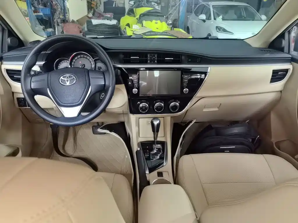 Toyota Corolla — миниатюра 10