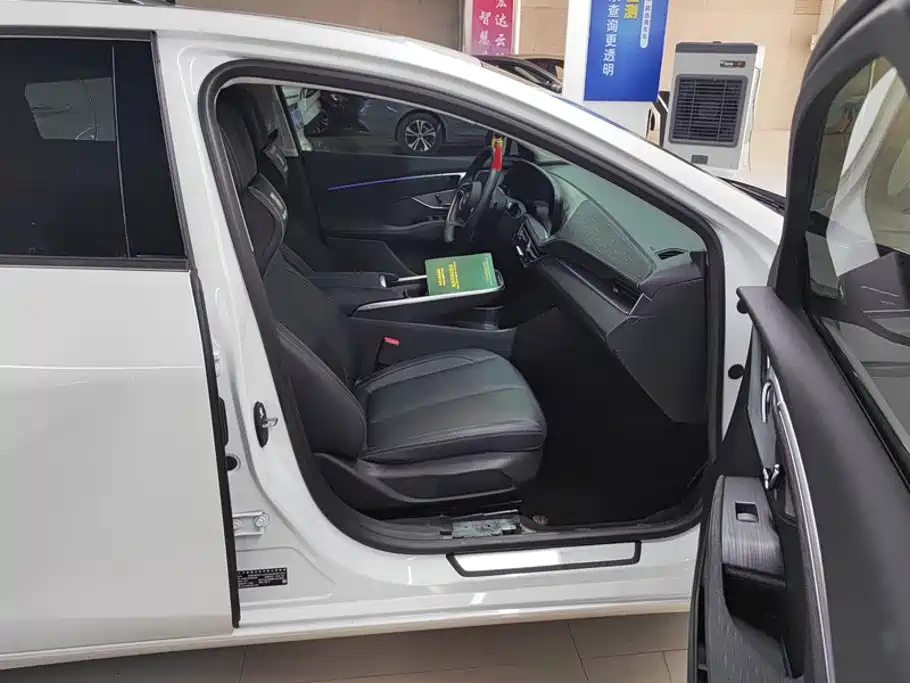Buick LaCrosse — миниатюра 8